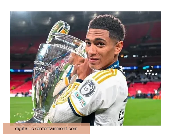 2025金球奖热门之争渐趋明朗维尼修斯哈兰德领衔群星竞逐荣耀